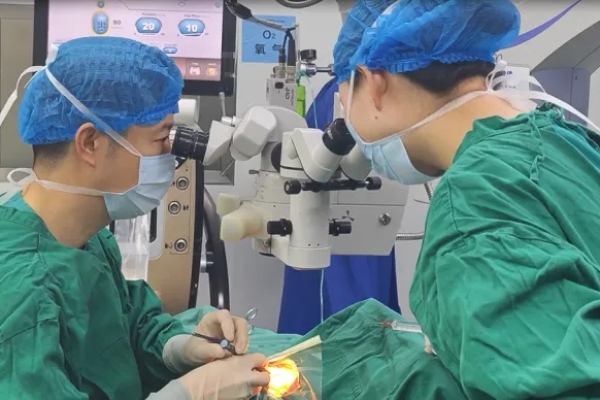 南昌愛爾眼科：精湛醫術破白內障陰霾，為退伍老兵重鑄光明長城